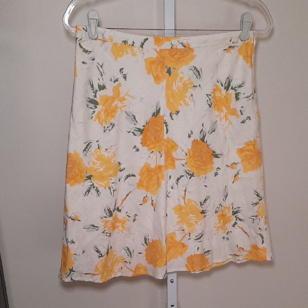 Banana Republic Linen Side Zip Skirt, Cream With Yellow Rose Pattern